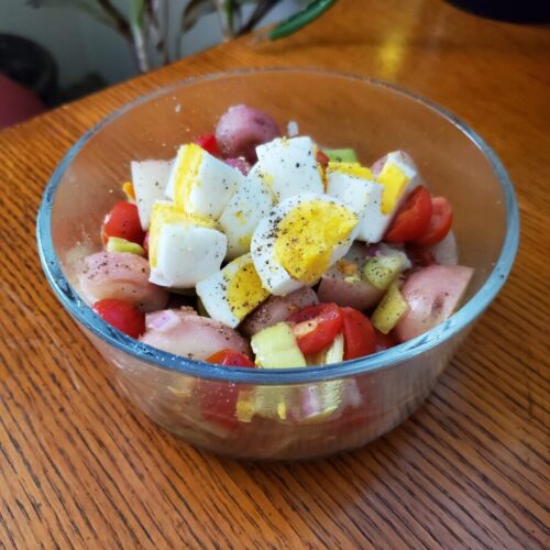 Mayonnaise-Free Potato Salad w/ Garden Vegetables