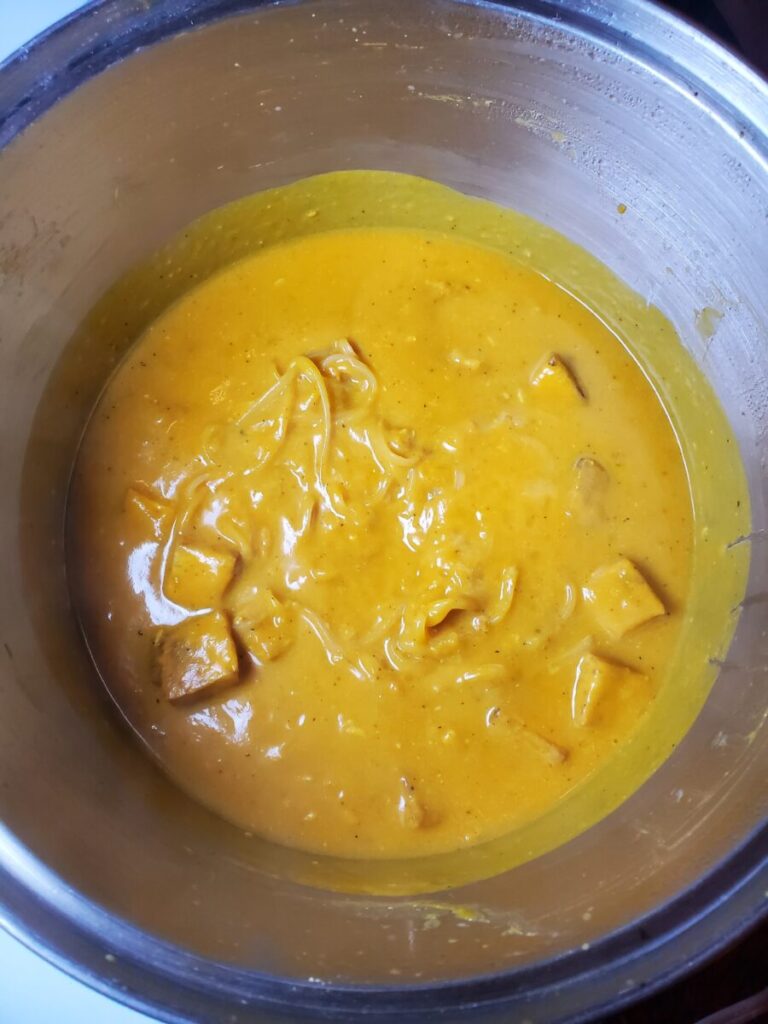 Curry w/ Calabaza Squash, Tofu, & Habaneros