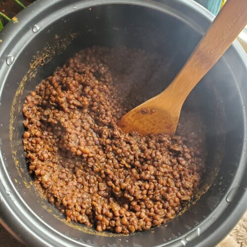 Black Lentils w/ Ginger & Turmeric