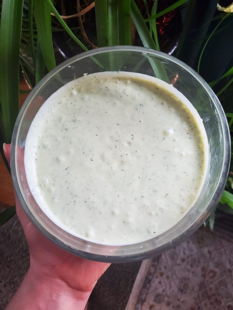 Greek Yogurt Sauce w/ Lemon & Dill