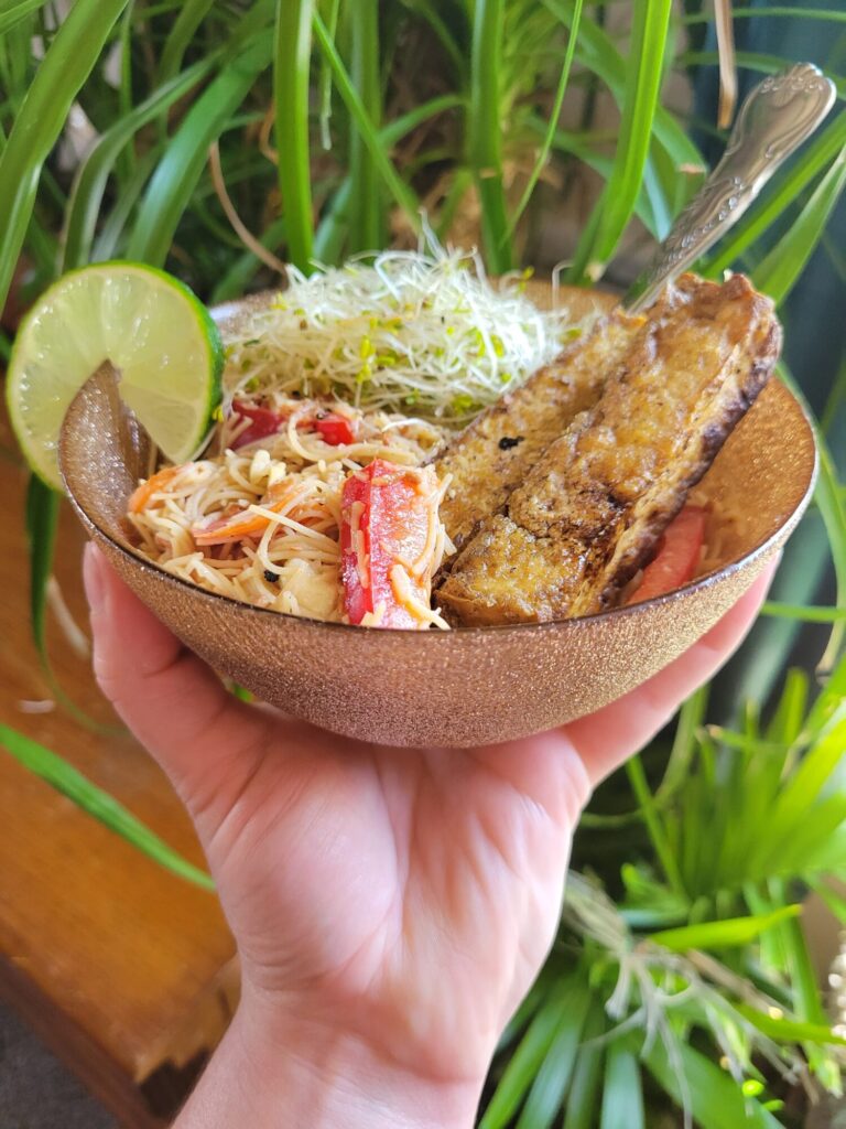 Salad w/ Vermicelli, Bell Peppers, & Peanuts