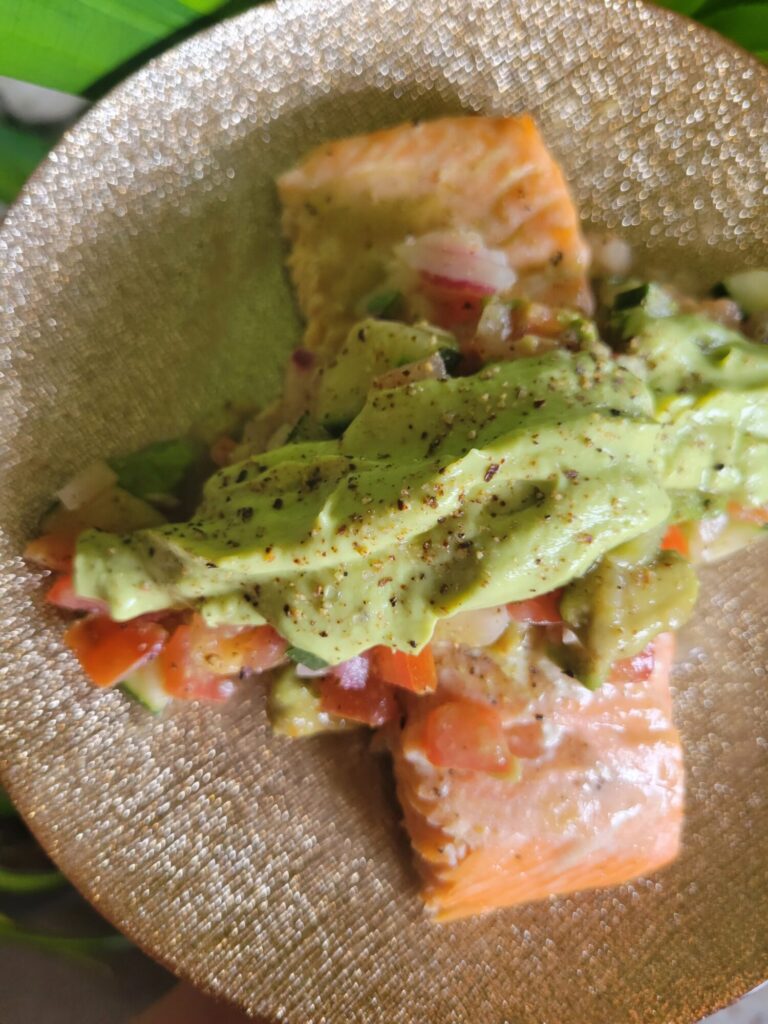 Salad w/ Salmon & Avocado Dip