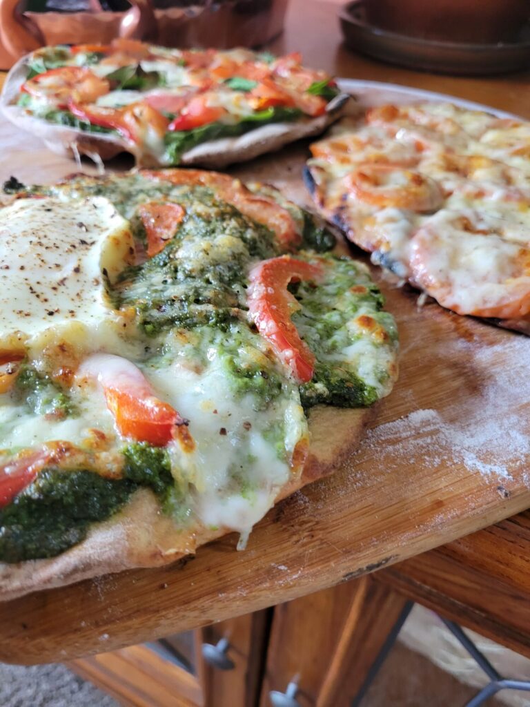 Barbecue Pizza w/ Spinach, Tomatoes, & Fresh Mozzarella