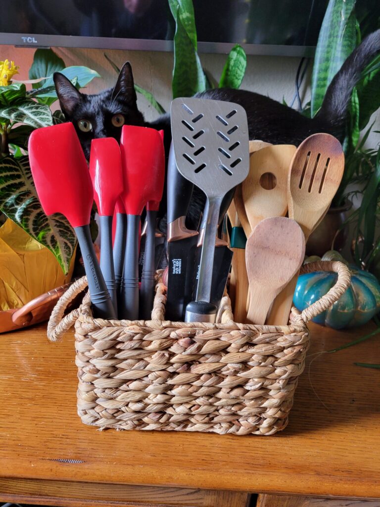 Kitchen Gadget, Baskets, Spatulas, Esmérelda