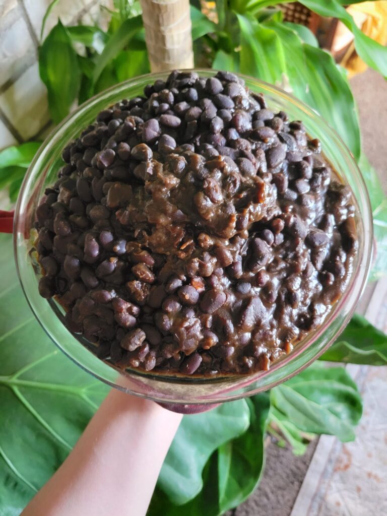 Slow Cooker Black Beans w/ Calabaza & Habaneros