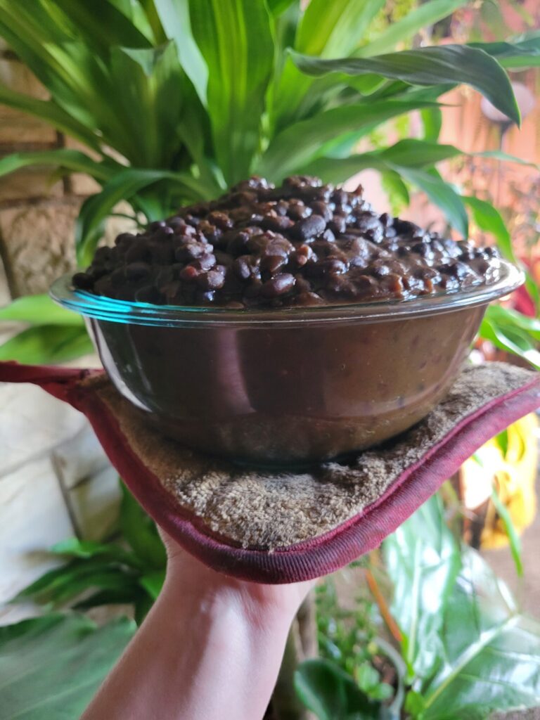 Slow Cooker Black Beans w/ Calabaza & Habaneros