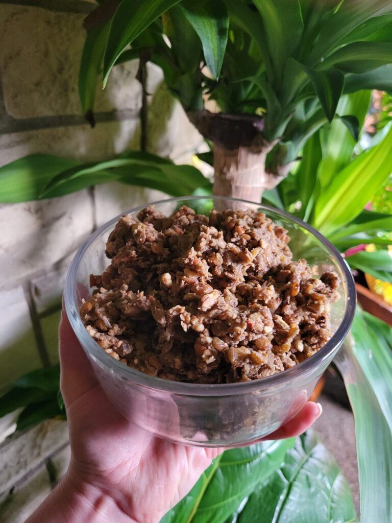 Lentils w/ Bananas, Pecans, & Thai Red Chilis