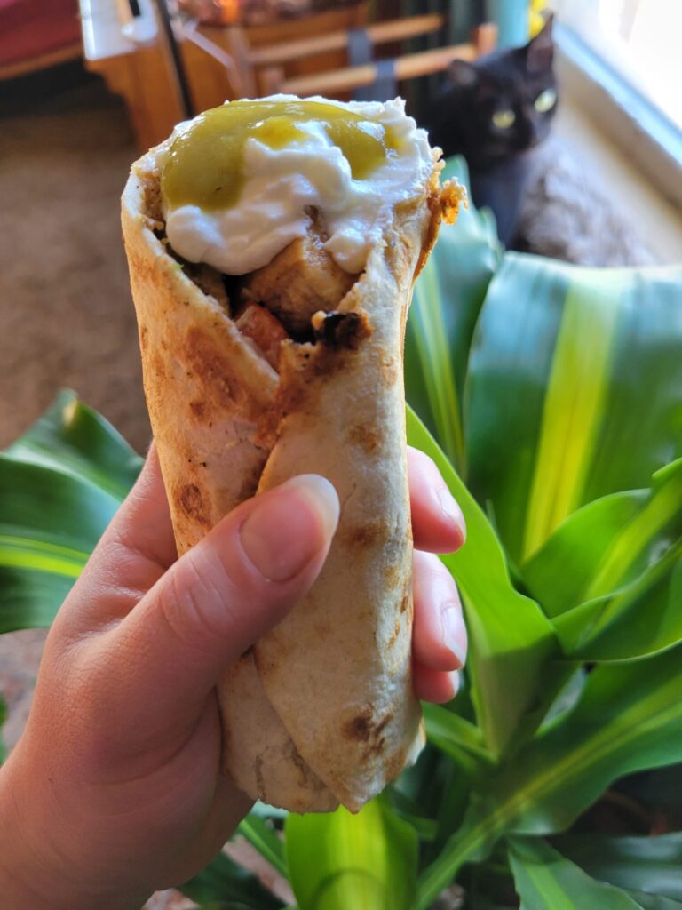 Burrito w/ Vermicelli, Walnuts, & Avocado, Esmérelda