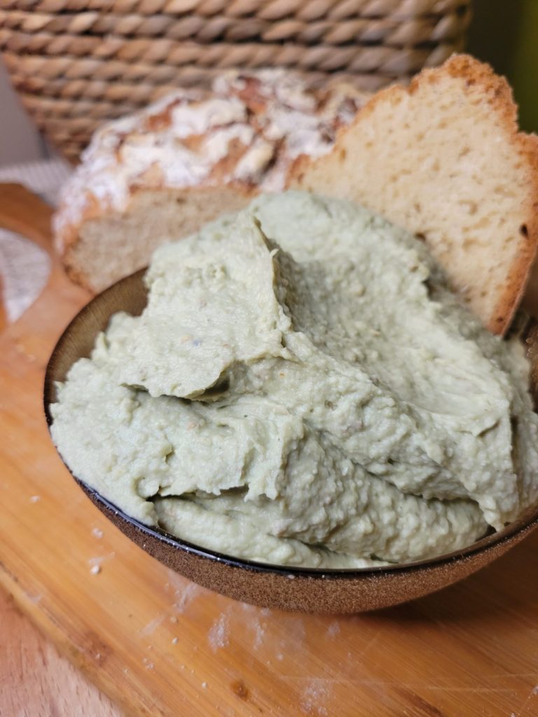 Avocado Dip w/ White Beans & Walnuts