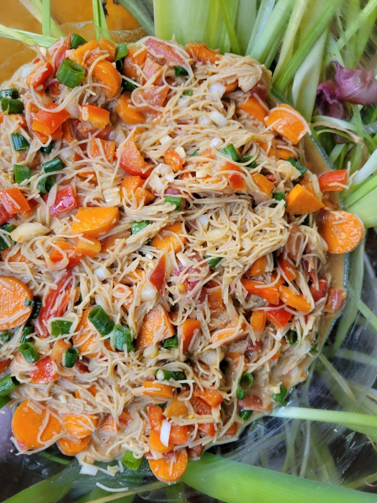 Vermicelli Salad w/ Carrots, Bell Peppers, & Scallions