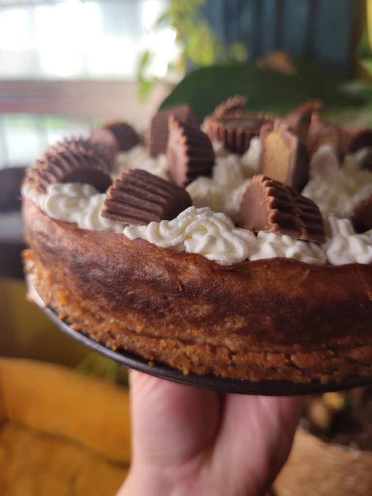 Cheesecake w/ Peanut Butter & Chocolate Ganache