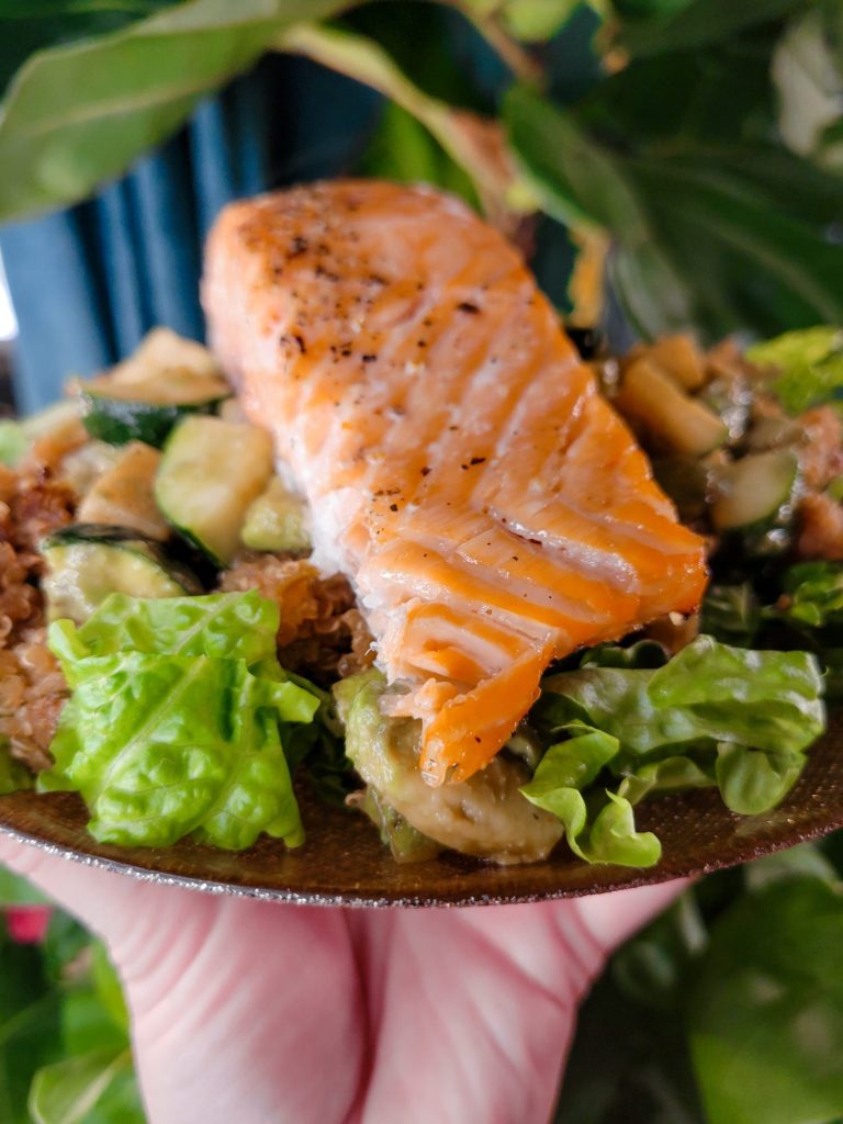 Salad w/ Tamari Quinoa, Pears, & Salmon