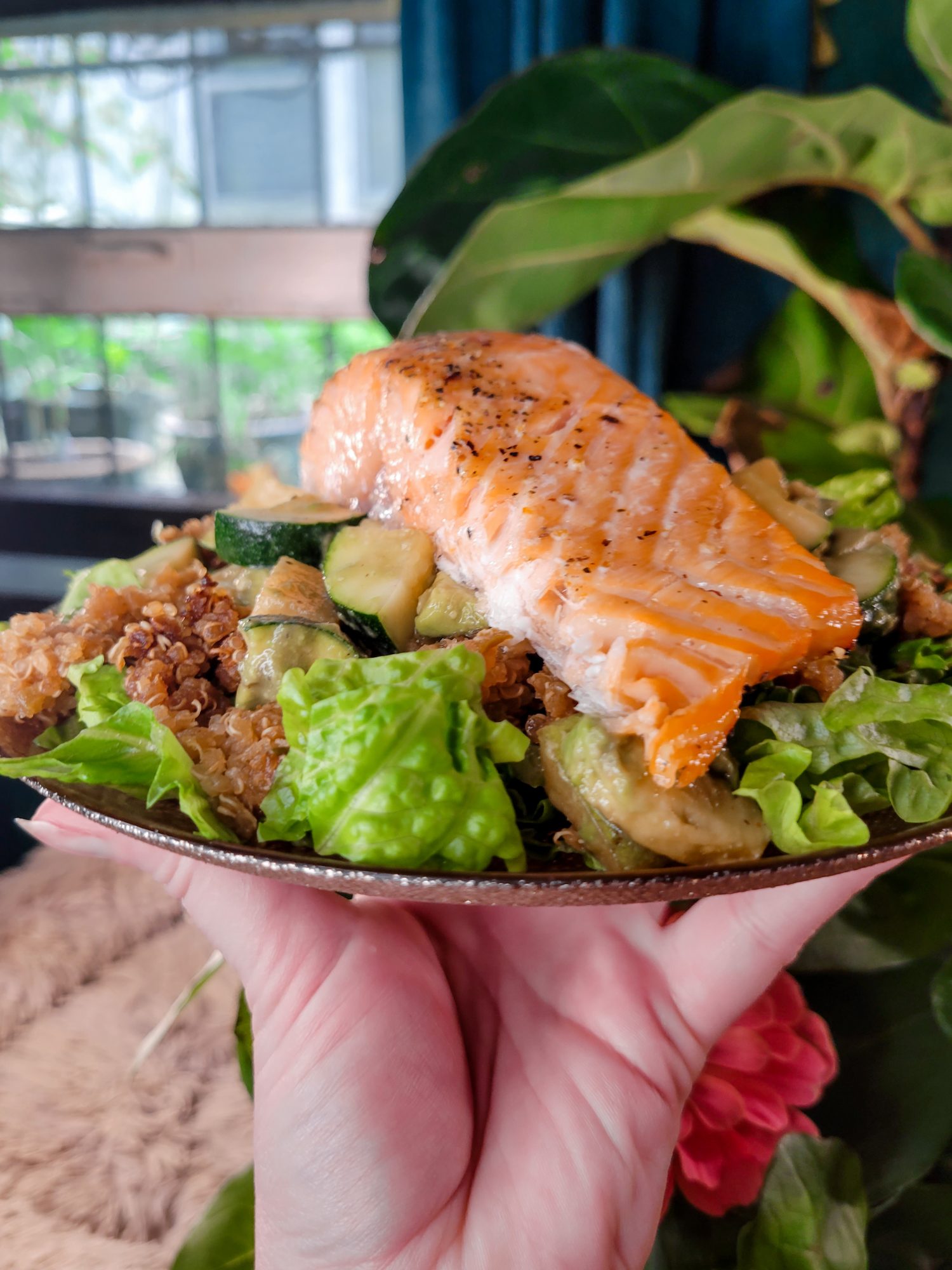 Salad w/ Tamari Quinoa, Pears, & Salmon