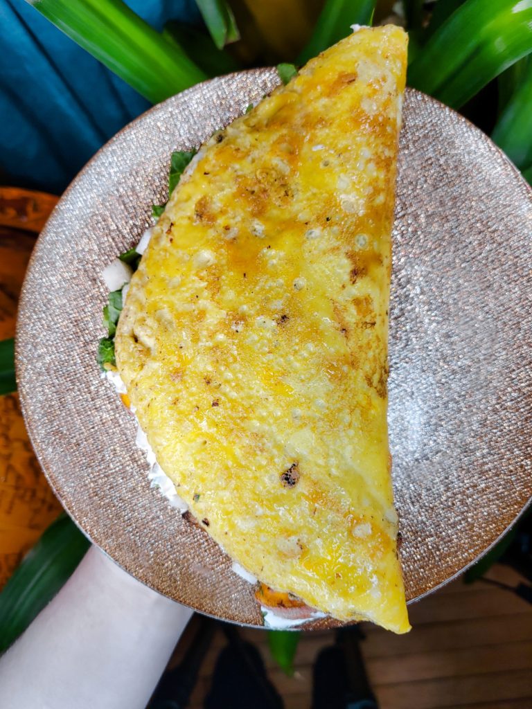 Omelette w/ Pear, Spinach & Chèvre