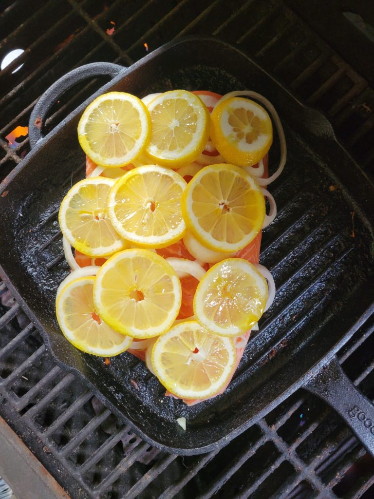 Barbecue Salmon w/ Lemon & Onion