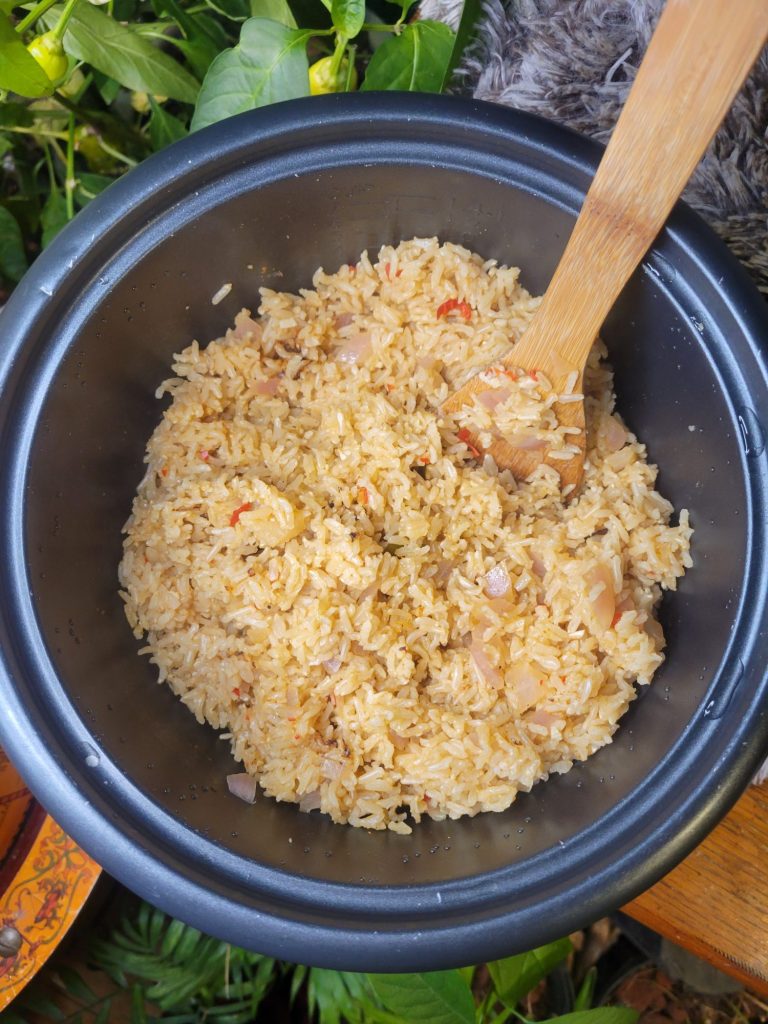 Spanish Rice w/ Cayenne Peppers & Bay Leaves